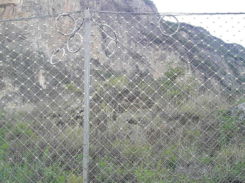 柔性邊坡防護系統