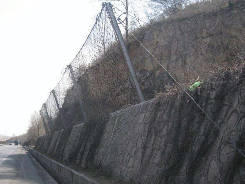 柔性邊坡防護系統